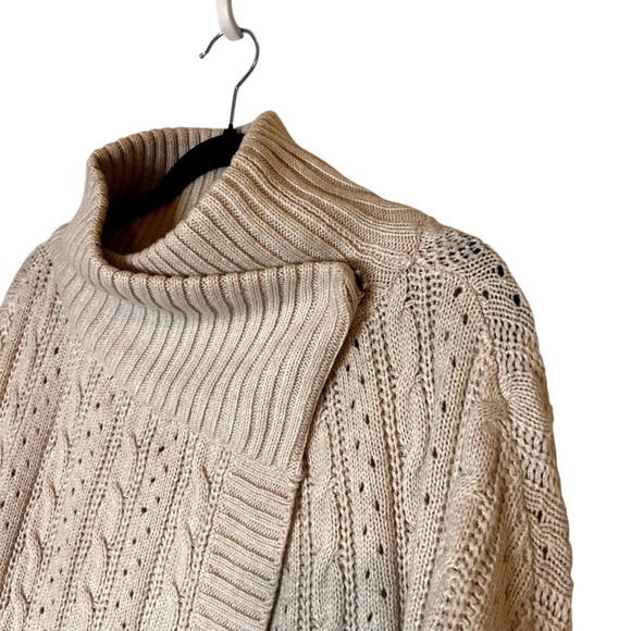 RD Style Women's Cable Knit Wrap Cardigan Sweater- size Small - Picture 4 of 9